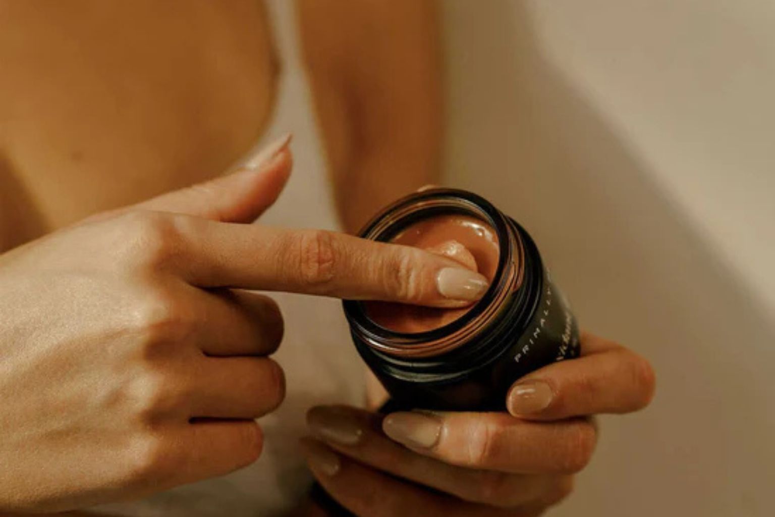 Primally Pure Antioxidant Balm: A Practical Guide to Natural Skin Repair